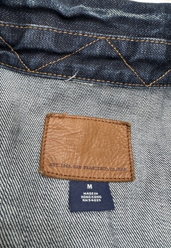 Chaqueta de mezclilla oscura Gap 1969 ribete japonés para hombre camionero talla mediana - Imagen 4 de 4