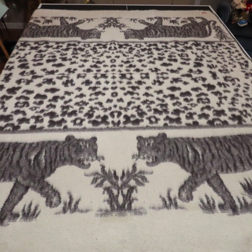 FRUTO DEL TELAR Wool Blanket Throw Gray Beige VTG Reversible Tigers 81"x69" - 第 1/6 張圖片