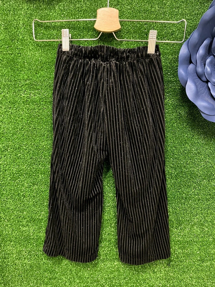 Pantalones de terciopelo negro brillante genuinos para niños de Oshkosh talla 4 niño pequeño Foto 4 de 4