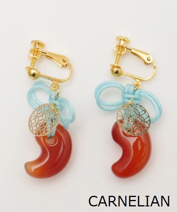 Magatama earrings shop