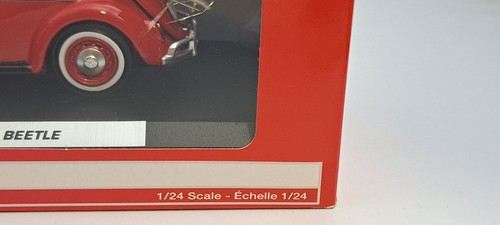 Coca Cola 1966 Volkswagen Beetle NIB 1/24 Motorcity Classics Model Car - Picture 3 of 9
