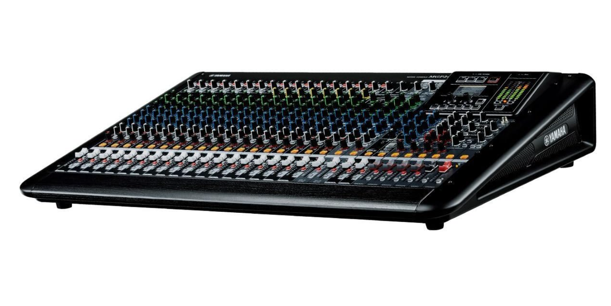 YAMAHA MGP32X Series 32-Channel Premium Mixing Console Analog