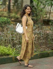 Gosriki Women'S Rayon Blend Straight Printed Kurta With Palazzo (Cubu Yellow-...