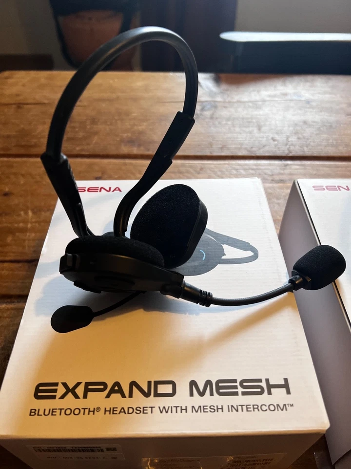 Sena Expand Mesh Communication Headsets, Excellent Condition - Image 4 of 4
