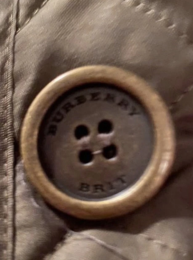 Burberry grande para mujer Foto 4 de 4