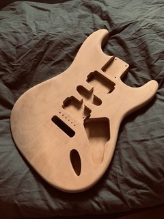 Strat Style Body