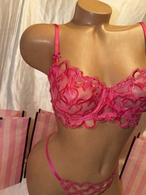 Victoria's Secret Bra Dream Angels Shimmer Heart 38D Thong Large