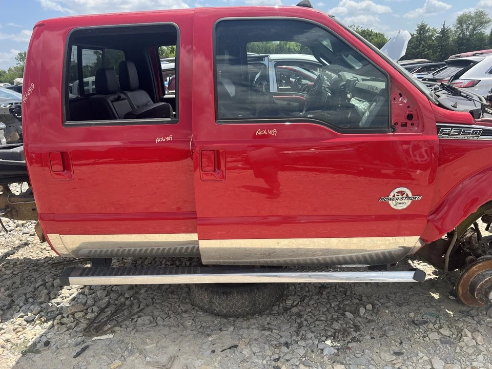 Used Transfer Case Assembly fits: 2015 Ford F350SD PICKUP electronic shift rear - Image 2 of 4
