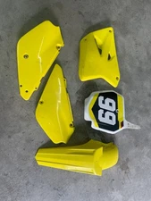 Plastic Kit Set OEM Yellow White Replacement NEW RM85 2002-2022 rear fender side