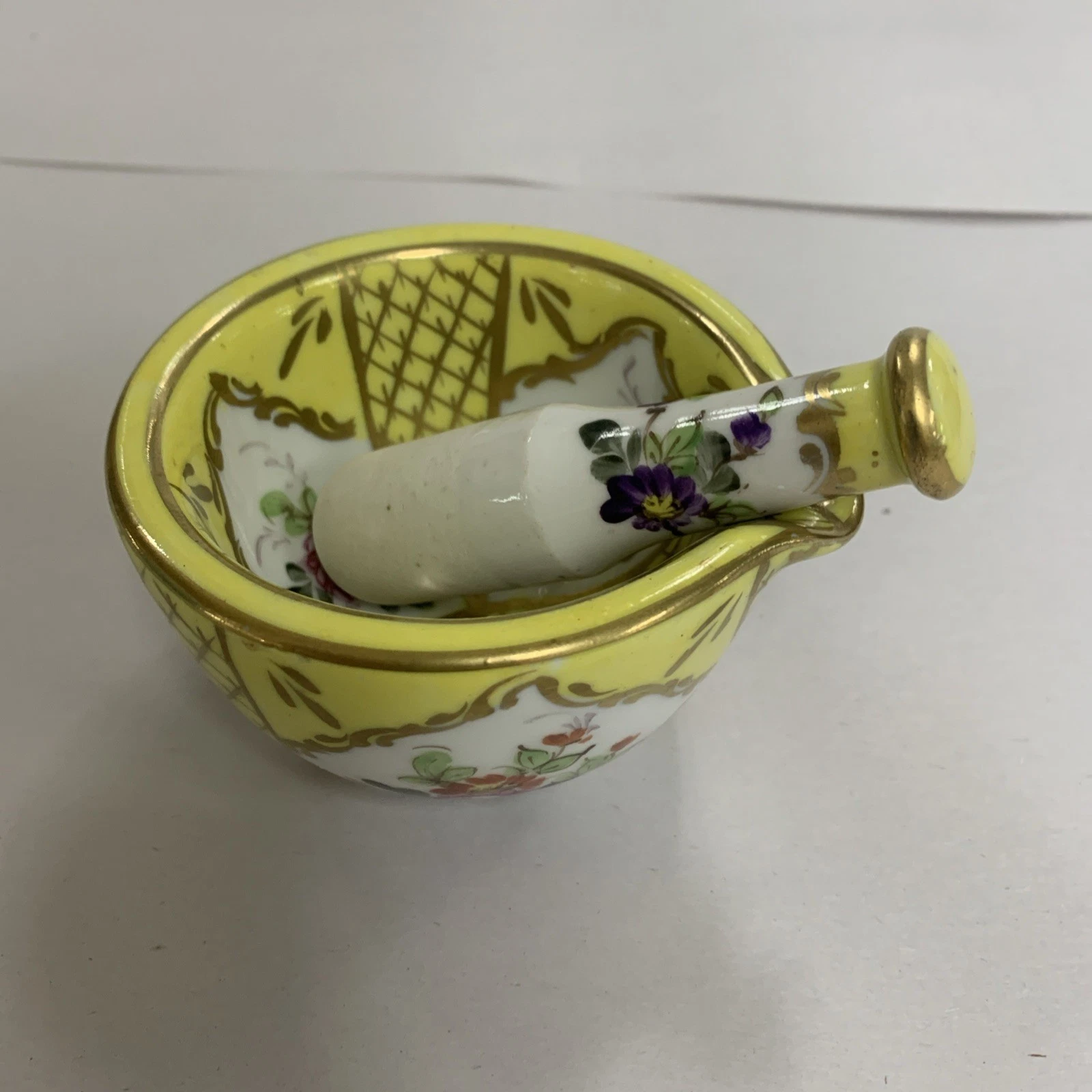 One, Used, Porcelain, French Mortar And Pestle
