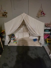 Kids Large Play Tent  with  Windows