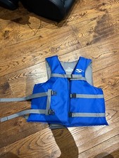Stearns Adult Classic Series Life Vest, USCG Approved Type III Life Jacket wi...