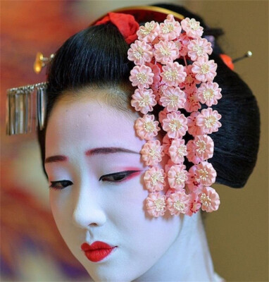 Japanese Kanzashi Cherry Tassel Hairpin Women Kimono Hair Stick