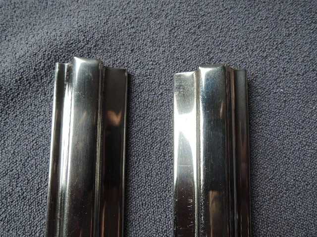 Alfa Romeo Giulia SPRINT GT / GTV Used PAIR of B Pillar EXTERIOR TRIM - image 2 of 4