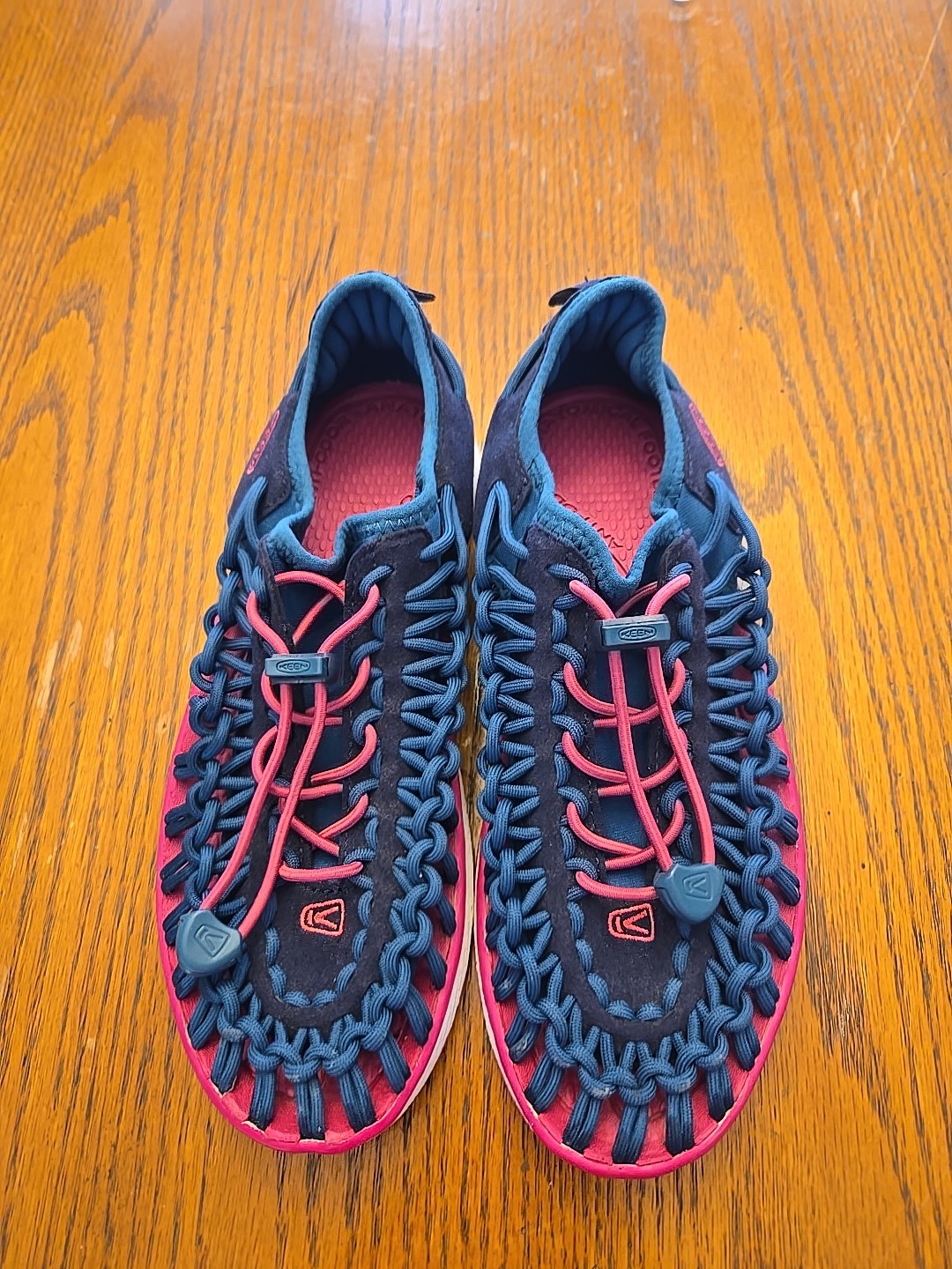 Sandali Keen unisex acqua blu molto bacca taglia 5