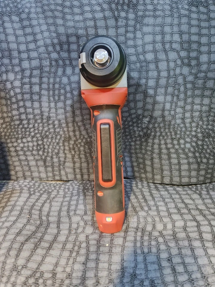 Pelacables Milwaukee M12 Foto 3 de 4