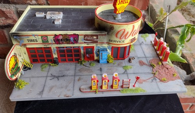 #ad Menards O Gauge Wally#x27;s Service Station Untested $55.00