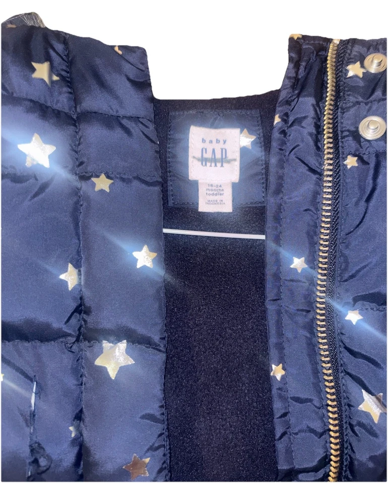Baby Gap 18-24 Girl’s Navy Long Puffer With silver stars - Image 2 of 3