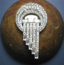 Vintage Art Deco Rhinestone Single Dress Clip Cresent Moon W/Fringe