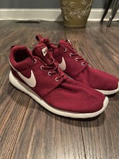 all maroon roshe runs