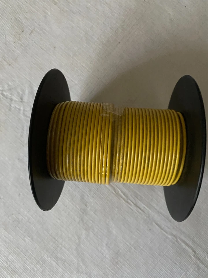 100' Reel Consolidated Wire 18GA Stranded Hookup Wire, Yellow Insulated, 300v - Image 2 of 2
