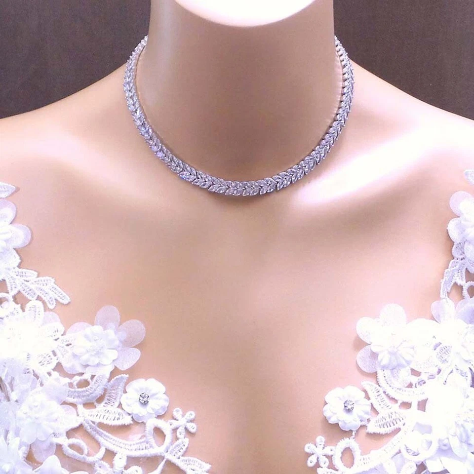 Collar de boda para mujer de diamantes marquesa creado en laboratorio de 39 quilates enchapado en oro blanco de 14 quilates Foto 3 de 4