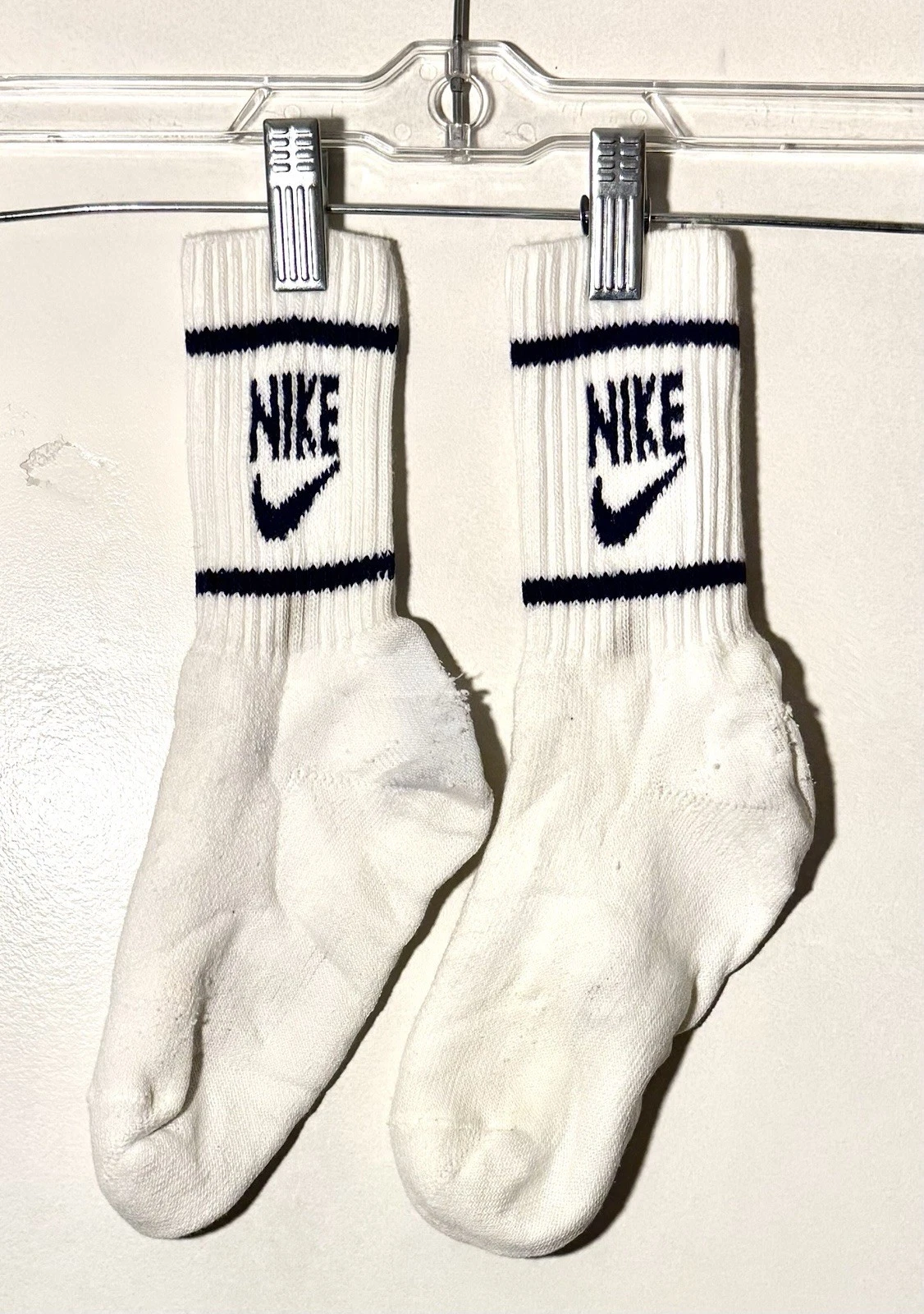 Rare Men’s Vintage 80’s 90’s Nike Logo White Blue Striped Socks
Opens in a new window or tab
