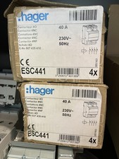 Hager ESC441 Installationssch&uuml;tz, 40A, 4 &Ouml;ffner, 230V