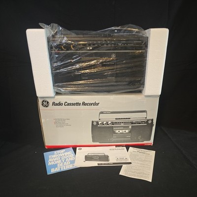 GE 3-5454B AM/FM Stereo Radio Cassette Player Recorder Boombox Bass Boost Tested