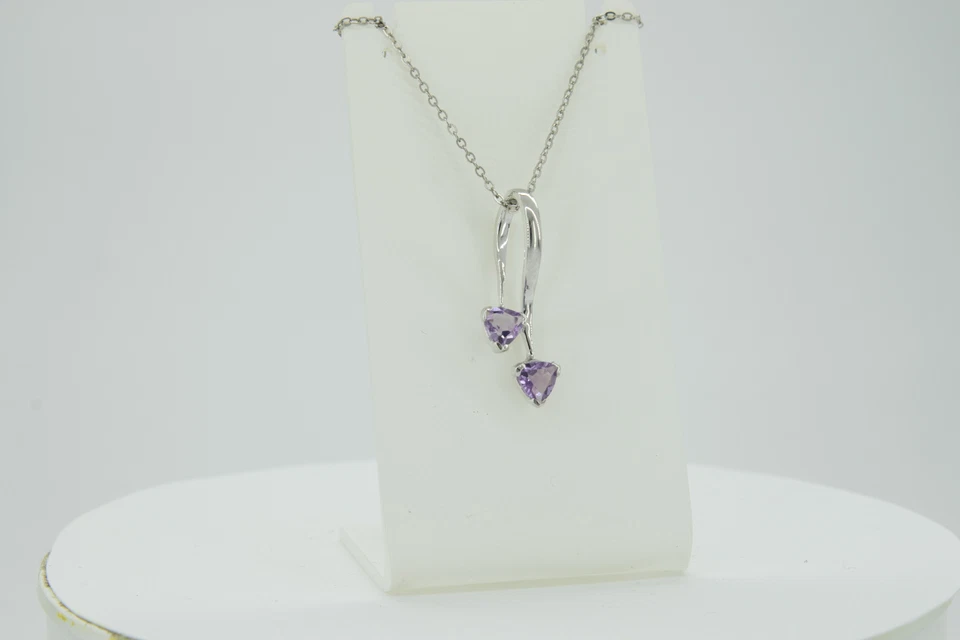 0,85 Carati Amethyst Trillion Pendente 925 Argento Collana Catena Violetta Gemma - Immagine 4 di 4