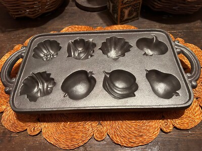 Vintage John Wright Cast Iron Muffin Vegetable Fruit Thanksgiving Christmas
