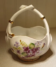 Hinode of Japan Porcelain Basket Bowl (Floral)