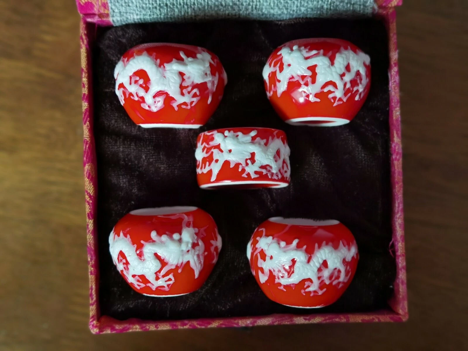 1set 5pcs Red Asian Bamboo Bird Cage Dragon food ceramics cups笼.鸟食杯70166