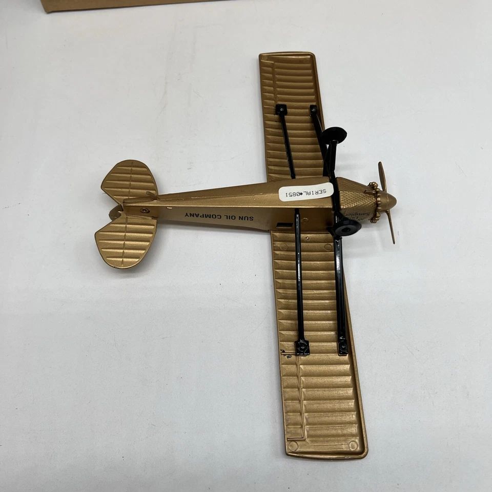 Vintage Rare gold Toy Airplane Model Gold Sunoco Gasoline Motor Oil. - Image 4 of 4