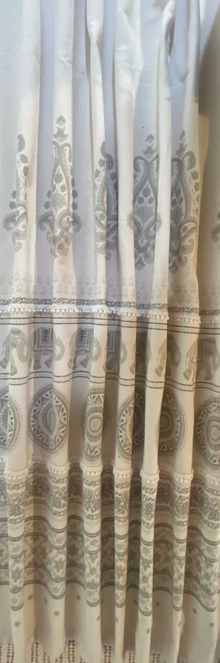 Cortina de Ducha Geométrica Estampado Animal Diseño Elefante Rayas Encaje Recortado Gris Foto 2 de 4