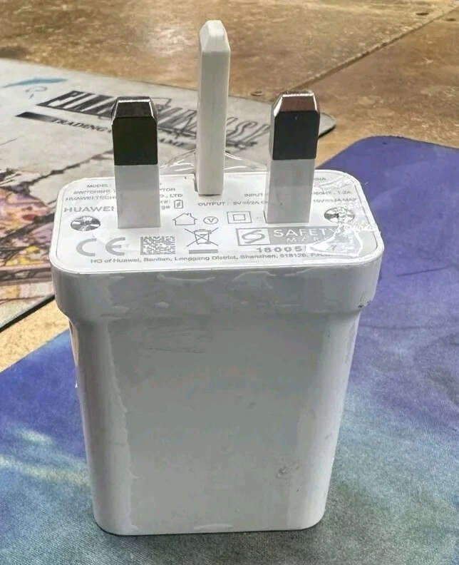 Genuine Huawei 40w Supercharge Charger Mains Adapter Charger HW-100400B00 - Image 2 of 4