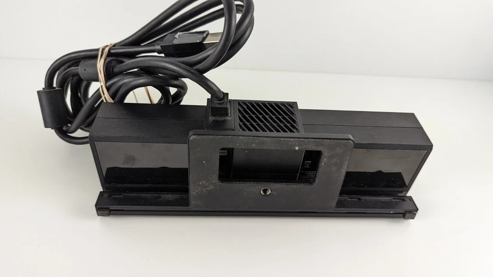 Microsoft Xbox One Kinect Motion Camera Controller Model 1520 - Image 4 of 4