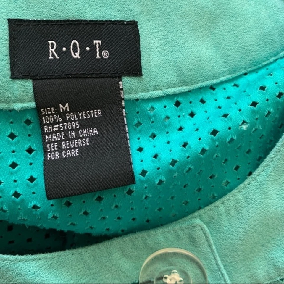 R.Q.T Women’s Blue Perforated Jacket Scoop Neck Button Up Jacket Medium Eyelet - Image 4 of 4