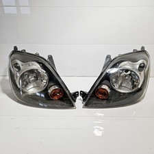 Par de faros para Ford Fiesta MK6 05-08 - Reacondicionados, excelente estado