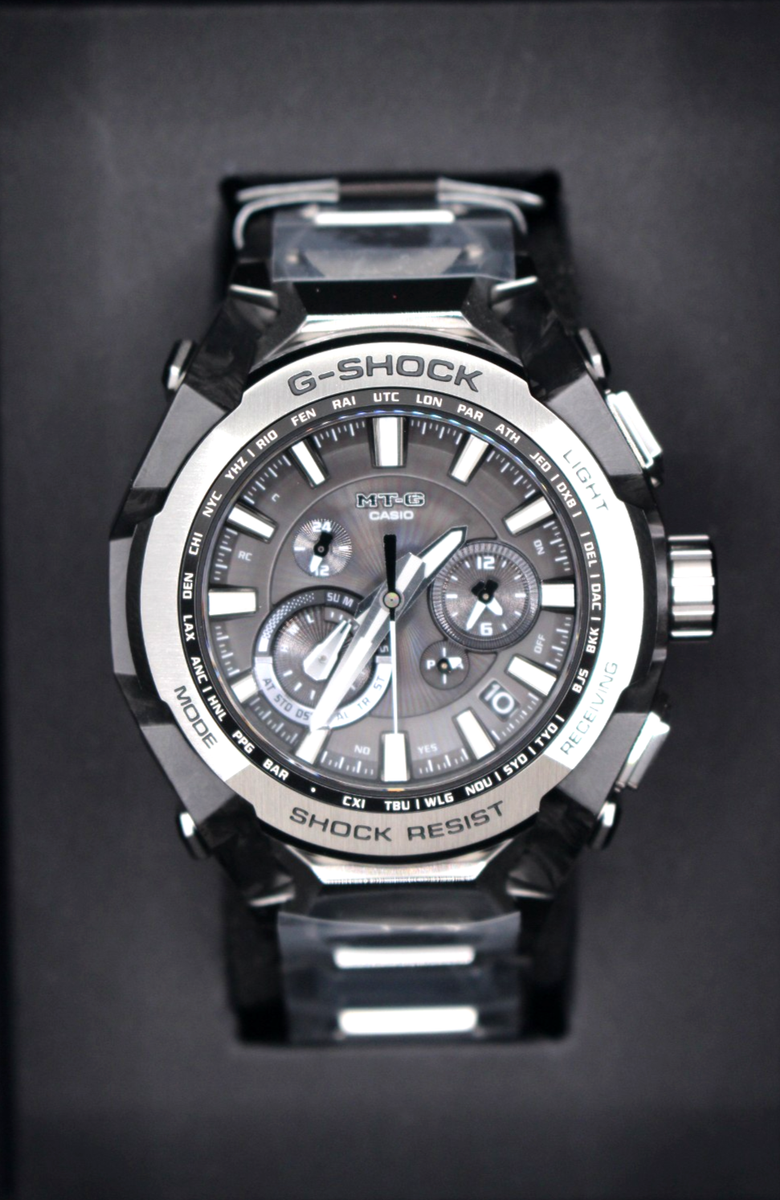 CASIO G-SHOCK MT-G MTG-B4000D-1AJF Carbon Bluetooth Men Watch Made