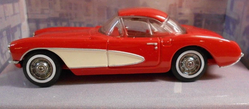 Dinky Escala 1/43 Diecast Modelo DY-23 CHEVEROLET CORVETTE ROJO Foto 3 de 4