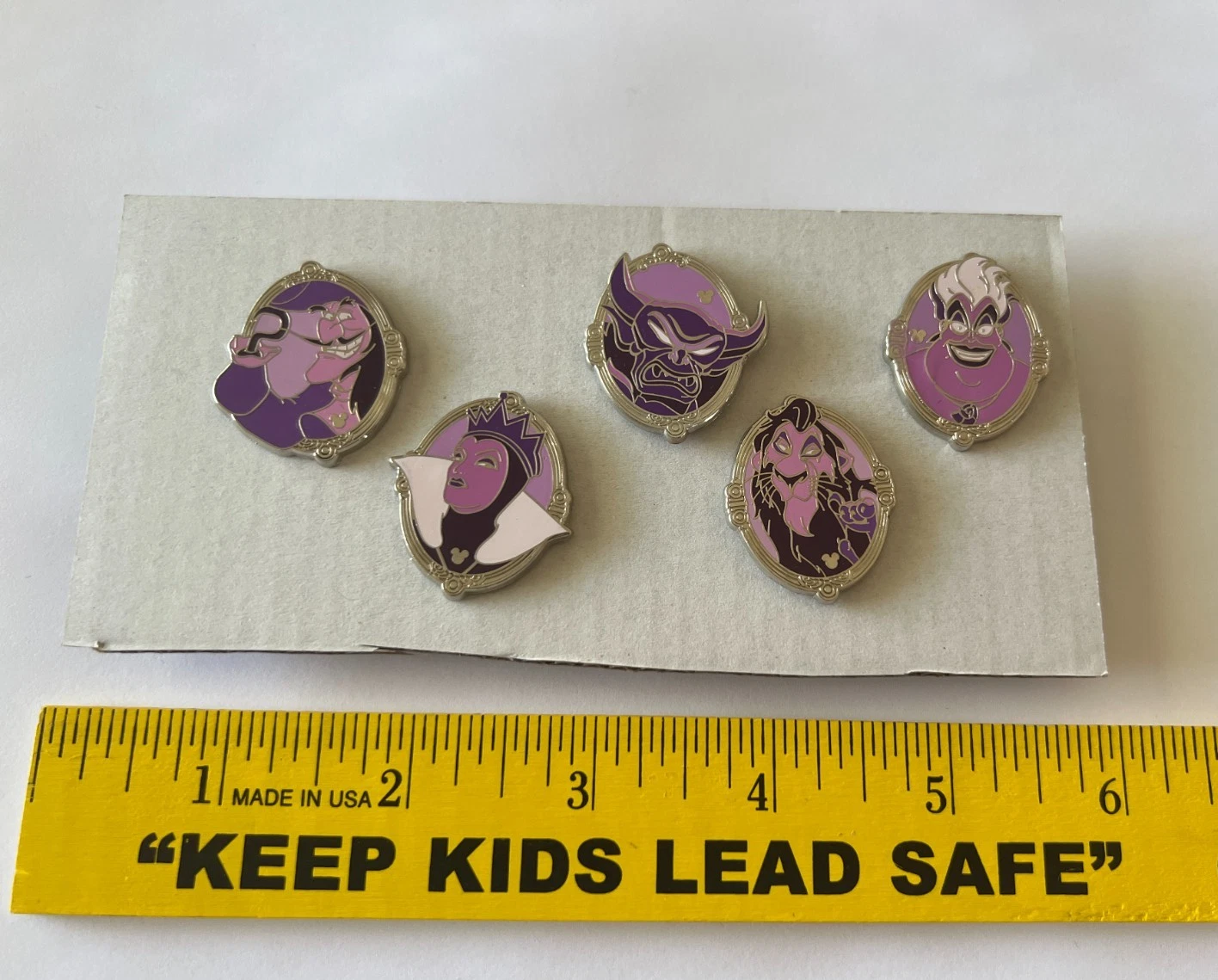 Disney Hidden Mickey Villains Pin Set (5) 2010