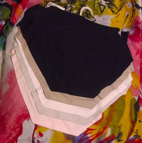 5 NEW ANNE KLEIN AK17876 SMOOTH MICROFIBER NO PANTY LINES HIPSTER PANTIES L - Picture 2 of 2