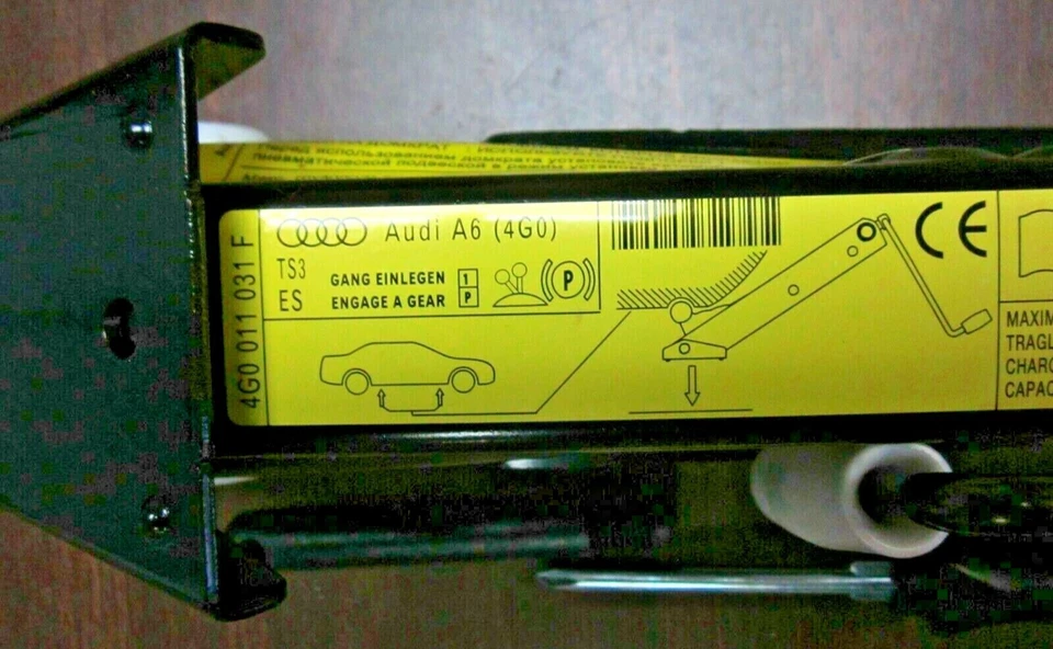 AUDI A6 A7 S6 S7 C7 2012-2018 JUEGO DE HERRAMIENTAS LLAVE JACK 4G0 011 031 F OEM ⭐F2⭐ Foto 3 de 4