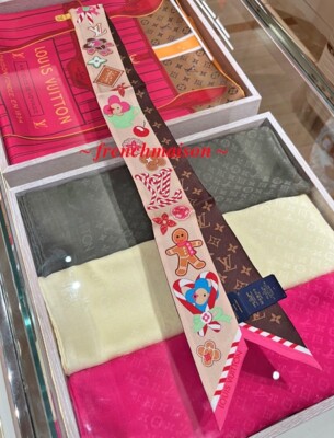 AUTHENTIC LOUIS VUITTON Vivienne LV Bakery Paris Christmas Bandeau Scarf Gift