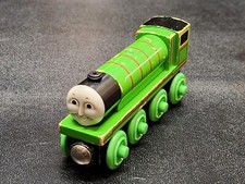 "Henry the Green Engine" Thomas  Friends Wooden Railway Engine only 2003
