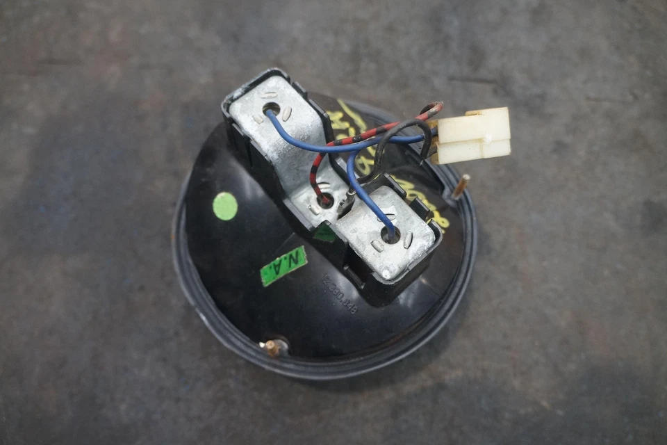 Indicador de señal de giro trasero luz trasera luz trasera 60170206 Ferrari Mondial 1982 Foto 2 de 4