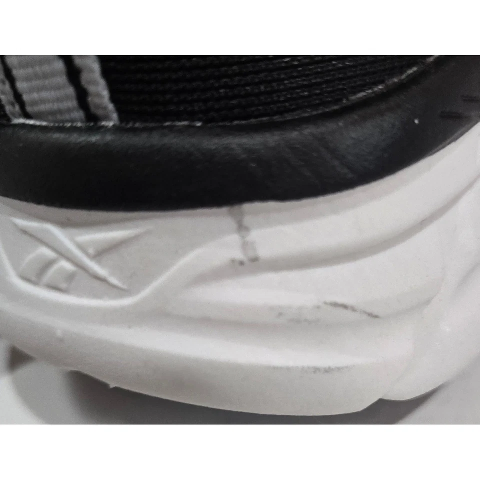 Nuevo sin caja Reebok Zig Dynamica 3 Hombres Zapatos para Correr Negro Blanco Tenis Talla 10 Foto 3 de 4