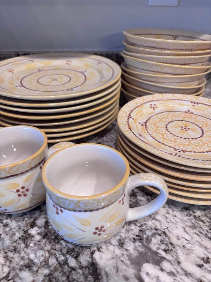 Juego de vajilla amarilla vintage Temp-tations Old World Foto 4 de 4