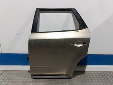 Porte arrière et accessoires Nissan 100 NX